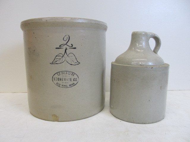 lot 147 image: Antique Stoneware Crock & Jug