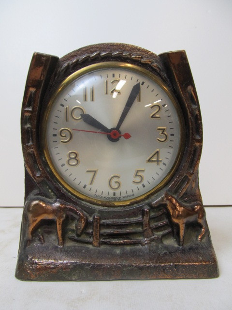 lot 113 image: Vintage Western Theme Cowboy Metal Desk Clock