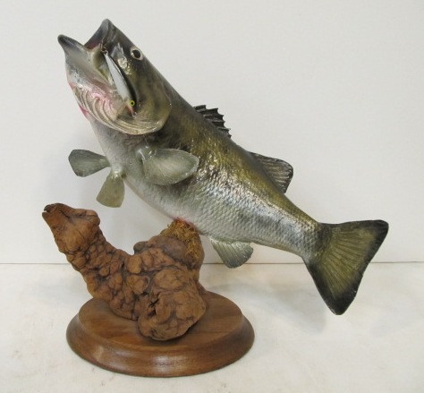 lot 187 image: Very Nice Signed Bass Fishing Sculpture