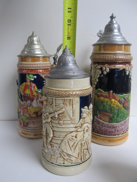 lot 254 image: Group of Vintage Stoneware German Beer Steins & Mugs