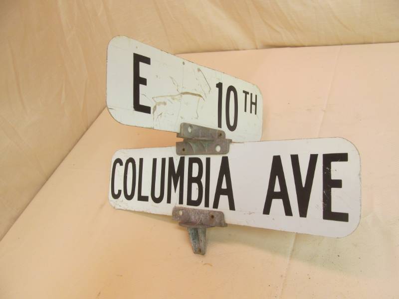 lot 38 image: street signs