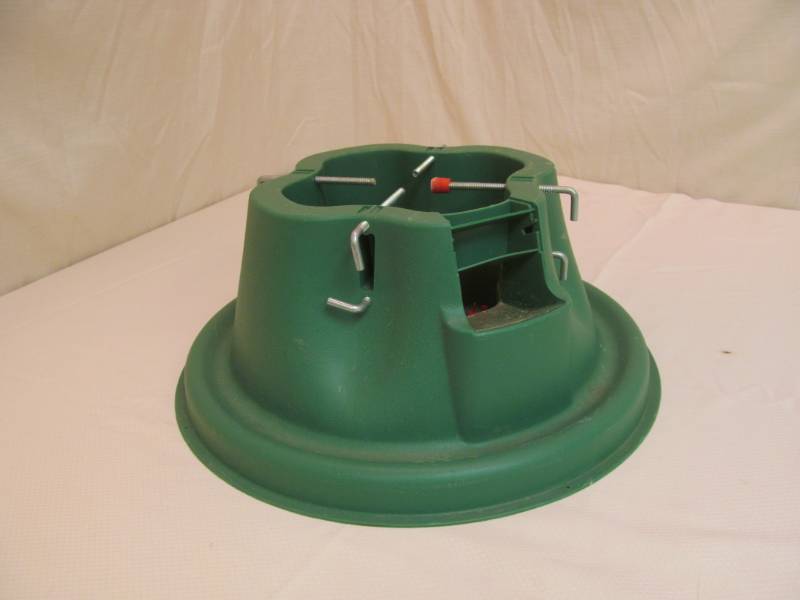 lot 63 image: Tree Stand