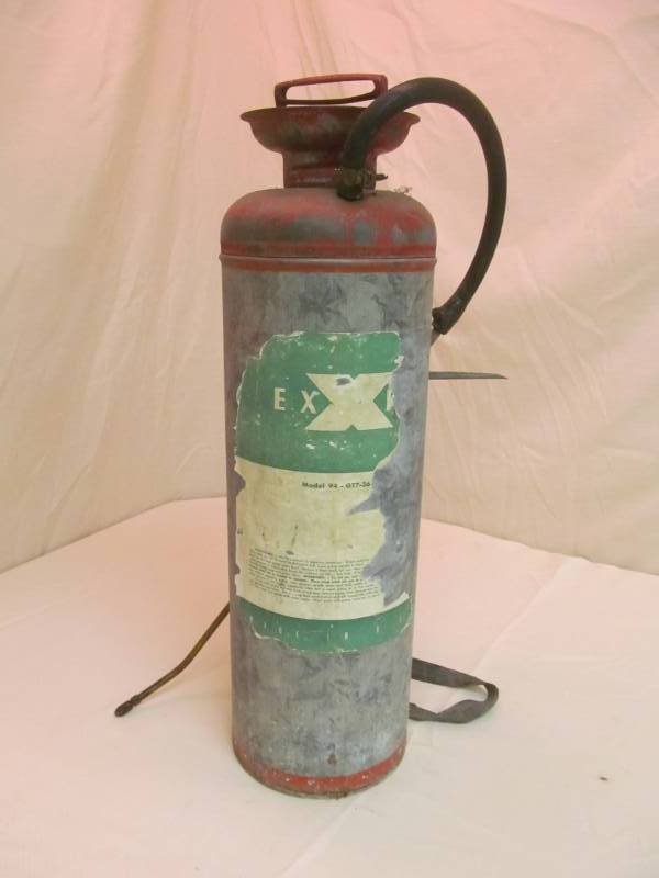 lot 76 image: Weed Sprayer