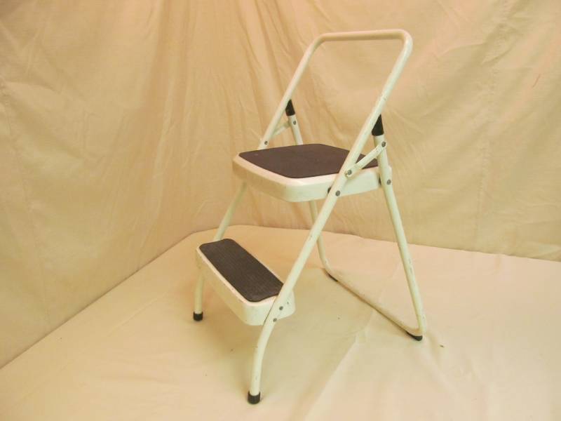 lot 99 image: Step Ladder