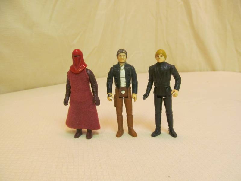 lot 171 image: Star Wars Action Figures