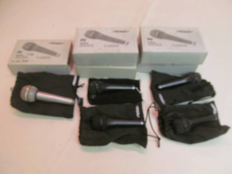 lot 186 image: 1 Shure Bros. Model 5855A Mic (with cord), 4 peavy PV Mics