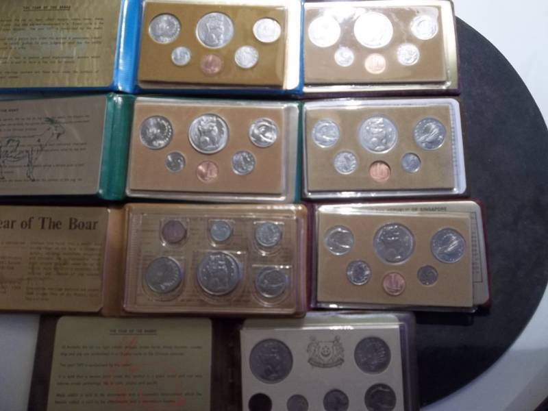7-Mint Sets From Singapore 1975-1981