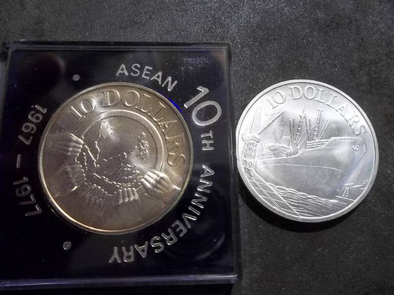 2-Silver Unc.10 Dollar Coins From Singapore 1977, 1977