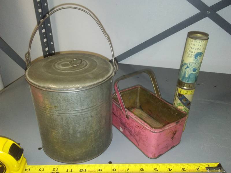 lot 207 image: 1 gallon metal can and more