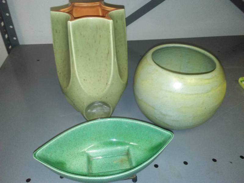 lot 250 image: Red Wing vase and more, numbers 795.