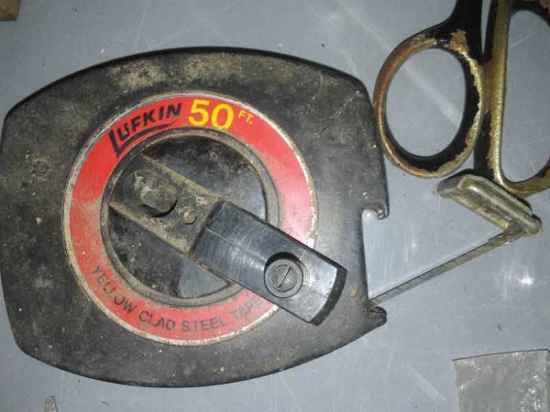 lot 318 image: Tools