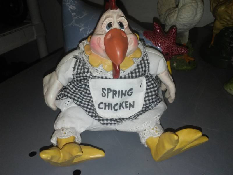 lot 328 image: chickens and roosters - 10.