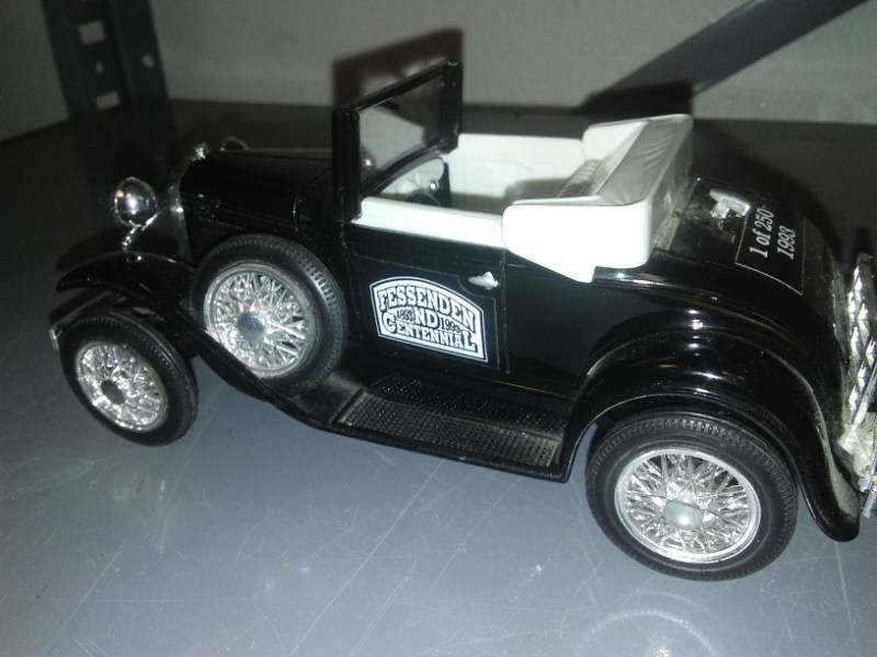 lot 345 image: Fessenden ND Centennial car bank
