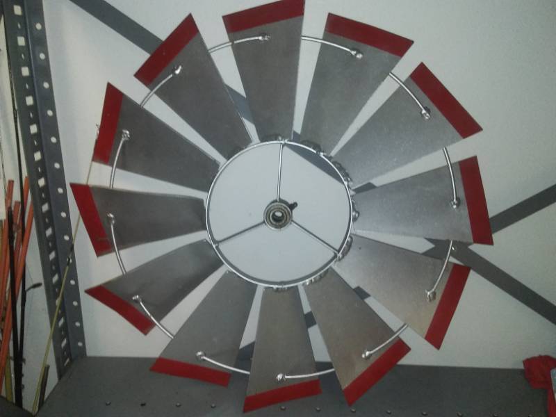 lot 396 image: 22in diameter windmill blades with zerk.