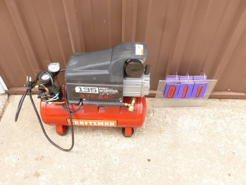 lot 11 image: SnS Auctions # 375 Lawn Care & Tools