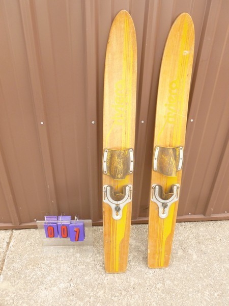 lot 7 image: SnS Auctions # 376 Vintage Water Skis