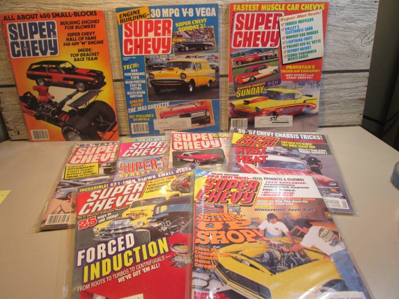 lot 22 image: Lot of Super Chevy Magazines in Sle...