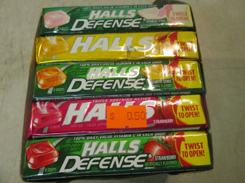 lot 55 image: 20 Packs of Assorted Flavor Halls B...