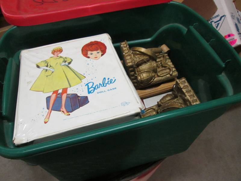 lot 63 image: Tote with Lid Full of Misc  A-2...