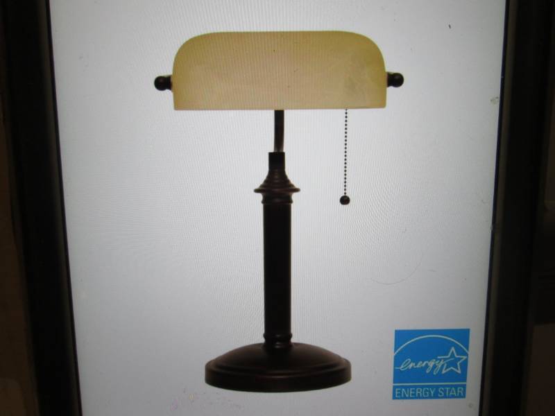 lot 72 image: Hampton Bay 15 Oil Rubbed Bronze B...