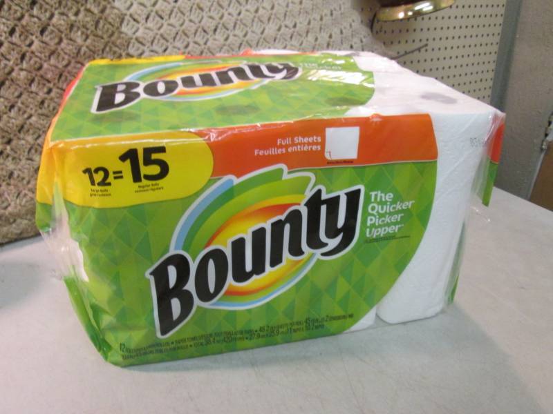 lot 116 image: Pack of 12 Rolls of Bounty Paper To...