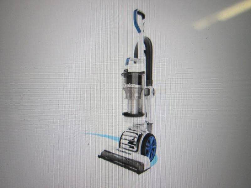 lot 118 image: Eureka Floor Rover with Tools Vacuu...