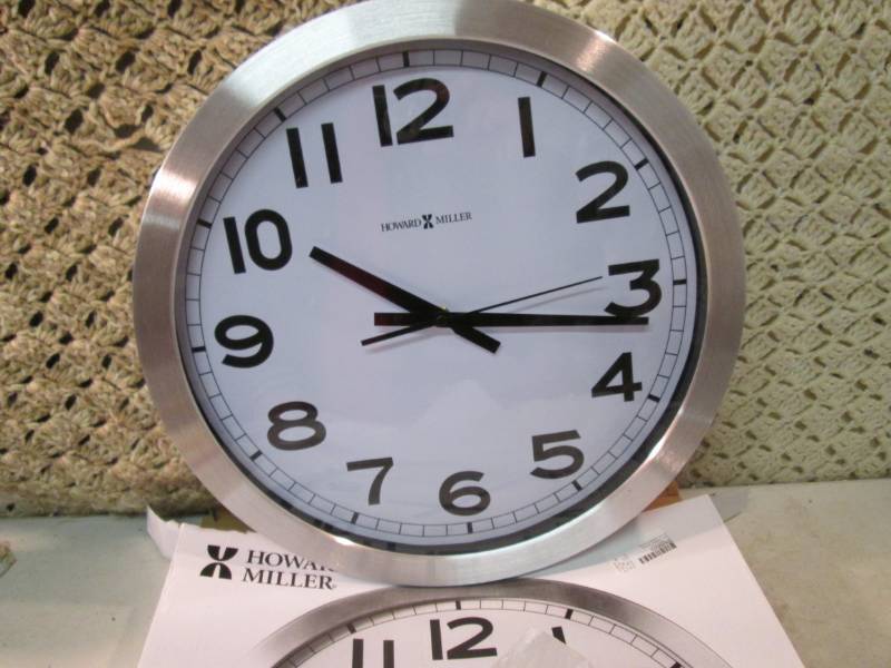 lot 123 image: Howard Miller 16 Brushed Aluminum ...
