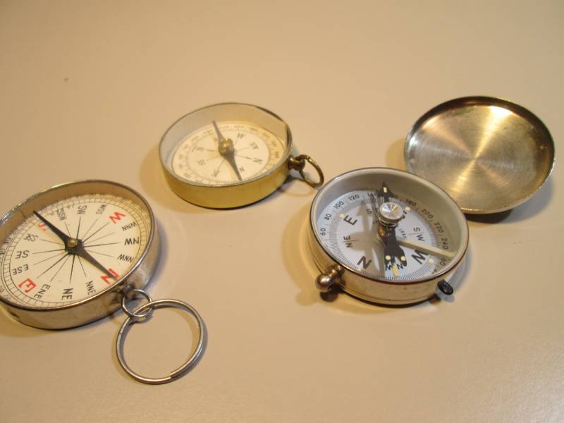 lot 131 image: Lot of 3 Compasses  RMDR...