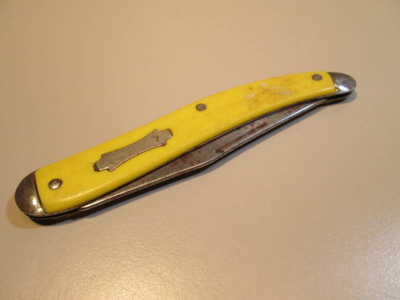 lot 135 image: Vintage Deal K. Co. Single Blade Po...