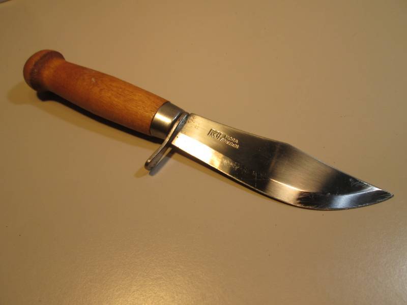 lot 148 image: 8 14 KI  Mora Sweden Knife  RMDR...