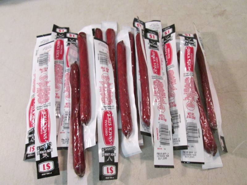 lot 235 image: 20 Jack Links Original Snack Sticks...