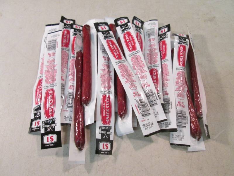 lot 238 image: 20 Jack Links Original Snack Sticks...