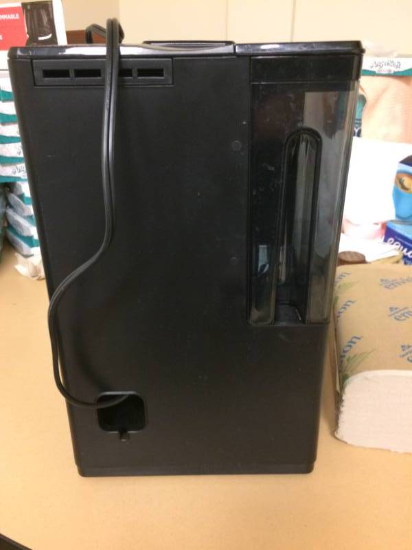 lot 16 image: Mr Coffee Thermos Coffee Maker - Excellent Condition