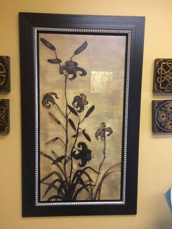 lot 110 image: Gorgeous & Traquil 5 Piece Artwork Set - Excellent Condition