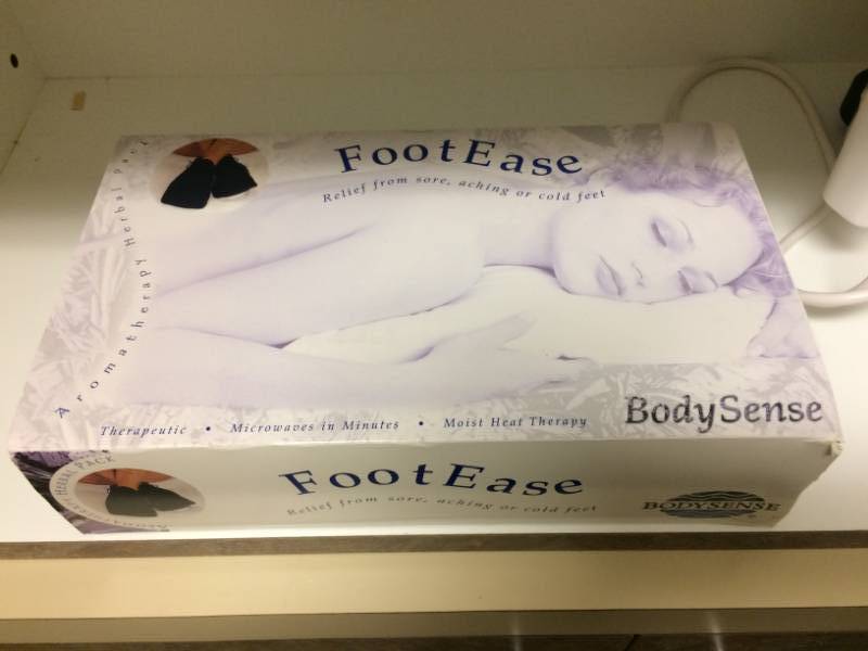 lot 124 image: Body Sense Foot Ease - Looks New In Box