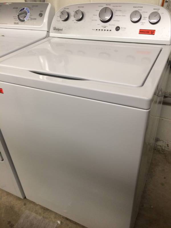 lot 128 image: Whirlpool HE Top Load Washer Oversize Washing Machine - Great Working Condition