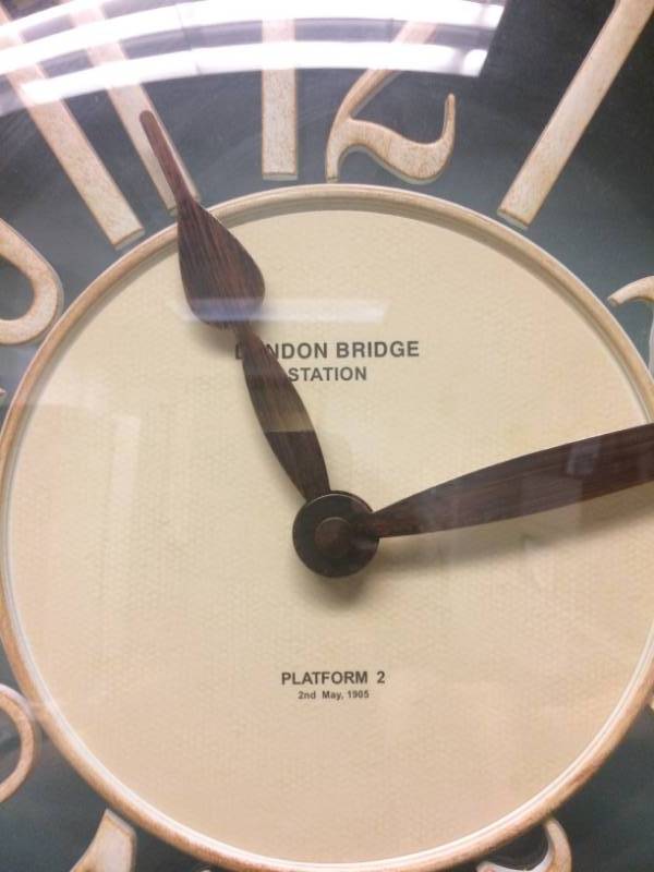 lot 70 image: Decorative Wall Clock - Excellent Working Condition