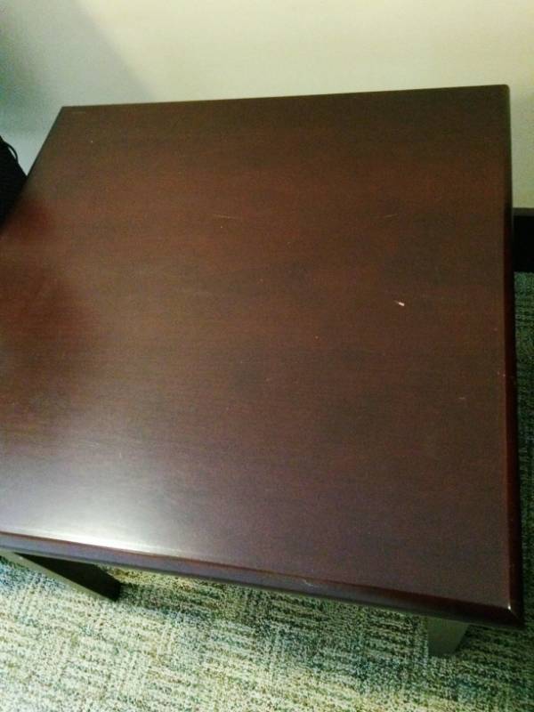lot 135 image: MSRP $1300 Intregra Seating Co A-Table Custom Dark Hard Maple&nbsp24x24x18&nbspSquare End Table With Cove Edge & Taper Legs - Lifetime Warranty - Excellent Condition