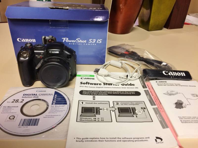 lot 63 image: Canon PowerShot S3 IS Camera Great Working Condition