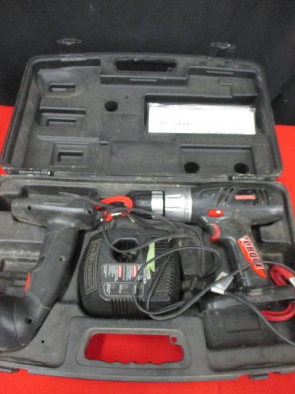Craftsman Set Drill and light and charger but NO BATTETRY