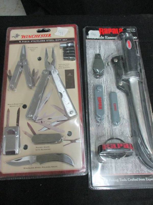 Winchester Stainless Steel Set and Rapala Set