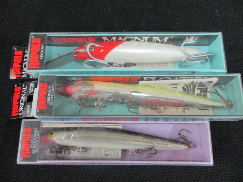 3 New medium Sized Rapalas in the boxes