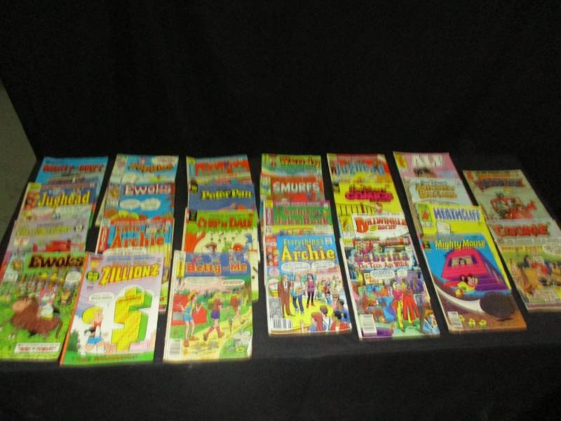 Old Comic Boioks in really nice condition