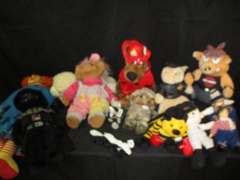 Collectible Stuffed Animals, Harley Davidson, Scooby Doo, LARGE Troll and more