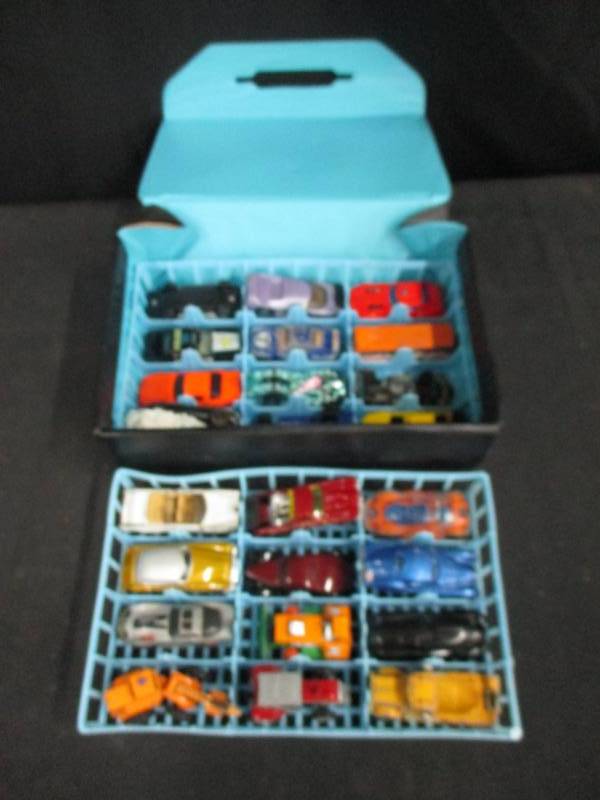 MatchboxHotwheels  collector cars and case