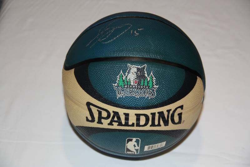 lot 33 image: Minnesota Timberwolves Gerald Green Basketball Auto