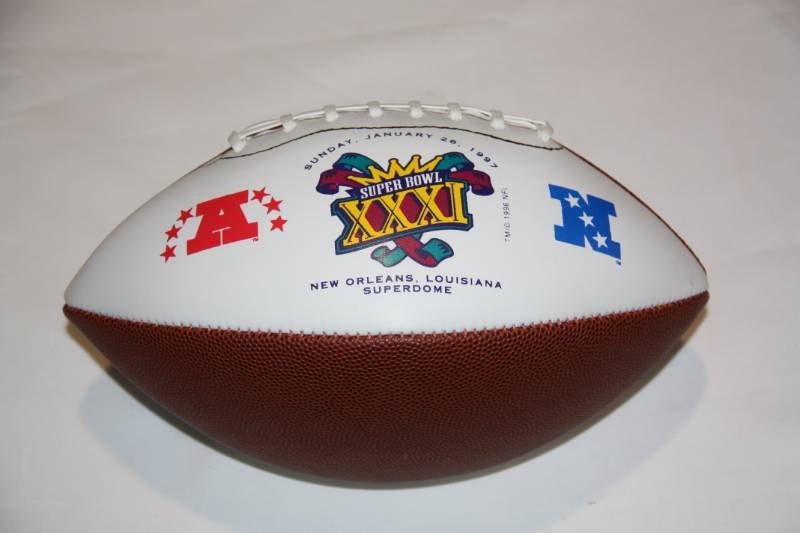 lot 44 image: Green Bay Packers Super Bowl XXXI Commemorative Football