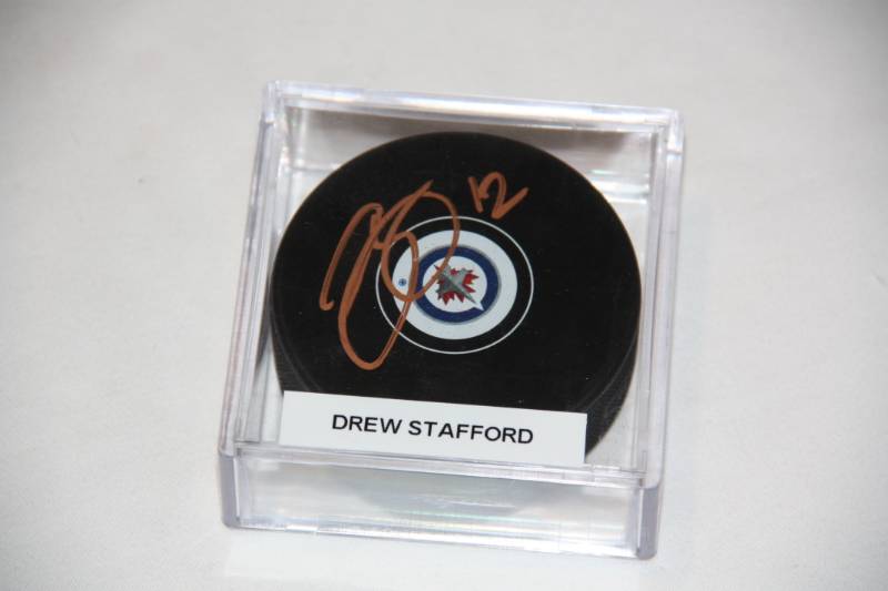 lot 93 image: Winnipeg Jets Drew Stafford Hockey Puck Auto