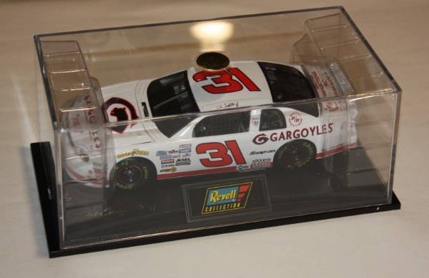 lot 158 image: Dale Earnhardt Jr Gargoyles Revell 124 Car 5004