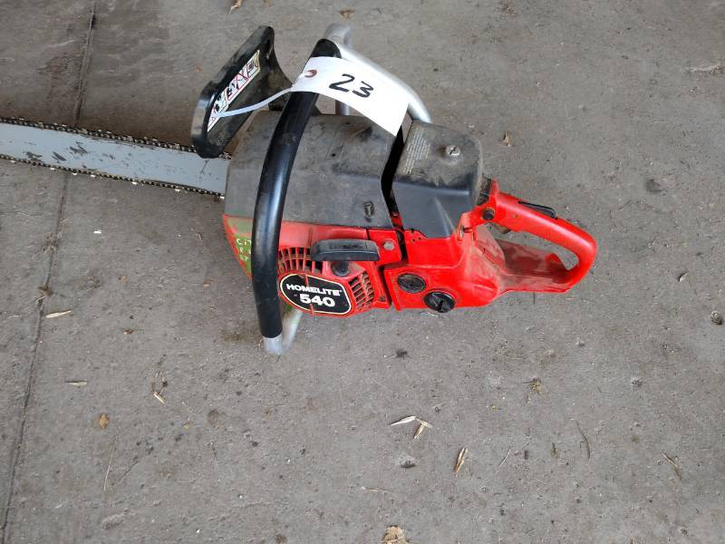 lot 23 image: Homelite 540 27 Chainsaw, Conditio...